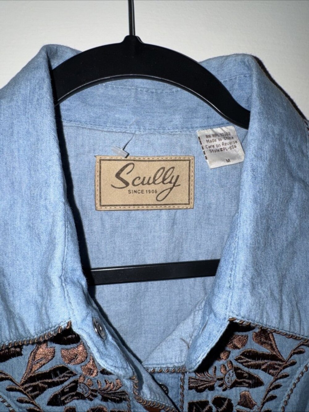 Scully Embroidered Western Floral Shirt Sz M Denim Pearl Snap Rodeo Women NWOT - Picture 6 of 11